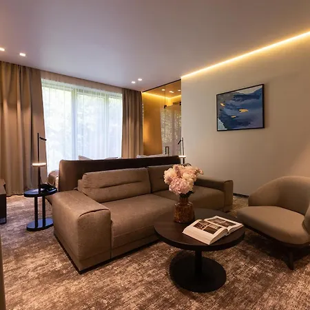 Verkhovyna Medical & Wellness Hotel 5*